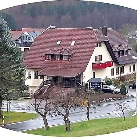 Landgasthof Zum Hirschen 2*