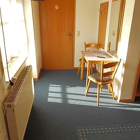 Landgasthof Zum Hirschen 2*